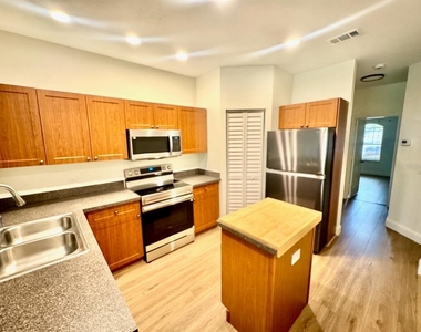 2176 Portofino Place - Photo Thumbnail 1