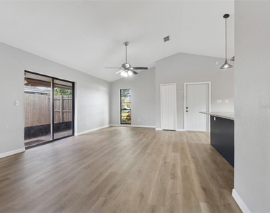 766 91st Avenue N - Photo Thumbnail 2