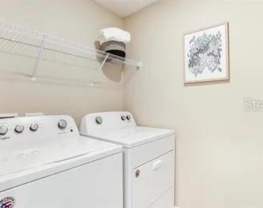 16803 Delia Street - Photo Thumbnail 12