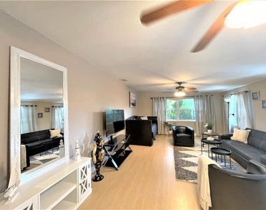 5106 104th Street N - Photo Thumbnail 14