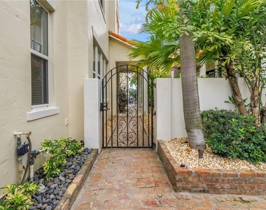 1133 Abbeys Way - Photo Thumbnail 89