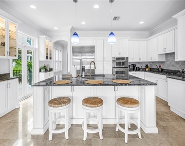 1133 Abbeys Way - Photo Thumbnail 6