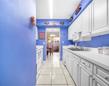 11857 Northtrail Avenue - Photo Thumbnail 19