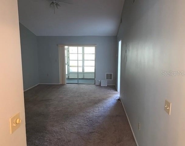 285 Rogers Court - Photo Thumbnail 4
