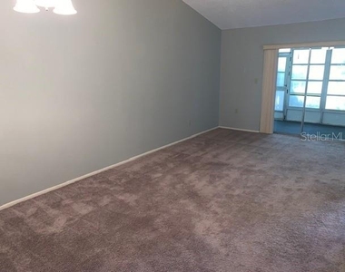 285 Rogers Court - Photo Thumbnail 5