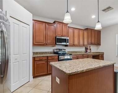 3453 Marmalade Court - Photo Thumbnail 16