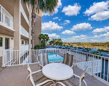 18650 Gulf Boulevard - Photo Thumbnail 56