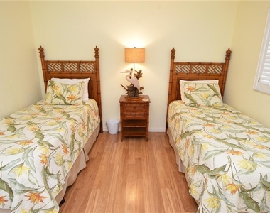 18650 Gulf Boulevard - Photo Thumbnail 46