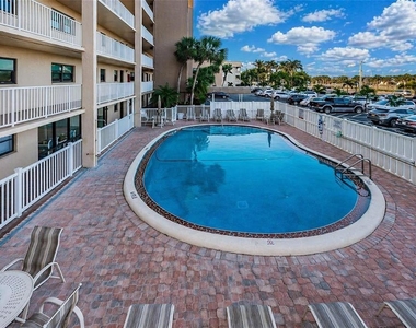 18650 Gulf Boulevard - Photo Thumbnail 57