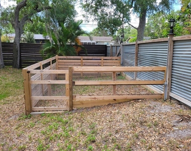 9405 94th Street - Photo Thumbnail 23