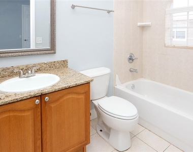 2611 Espana Court - Photo Thumbnail 16