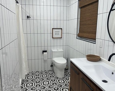 905 Patricia Avenue - Photo Thumbnail 14