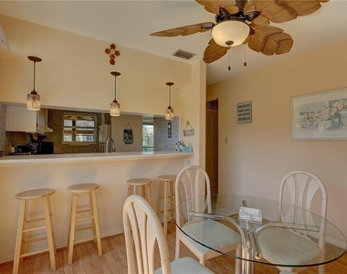 428 Windrush Bay Drive - Photo Thumbnail 11