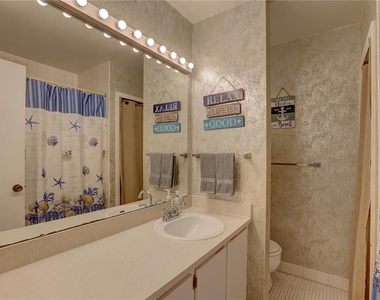 428 Windrush Bay Drive - Photo Thumbnail 30