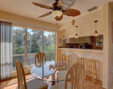 428 Windrush Bay Drive - Photo Thumbnail 13