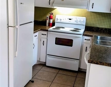 10861 126th Avenue - Photo Thumbnail 7