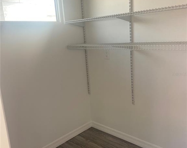 7020 Baywood Drive - Photo Thumbnail 19