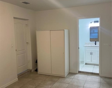 7020 Baywood Drive - Photo Thumbnail 6