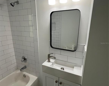 7020 Baywood Drive - Photo Thumbnail 17