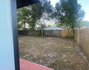 7020 Baywood Drive - Photo Thumbnail 23
