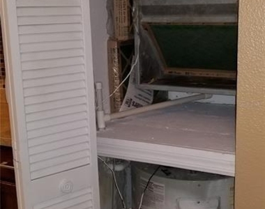5542 Metrowest Boulevard - Photo Thumbnail 12
