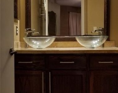 5542 Metrowest Boulevard - Photo Thumbnail 10