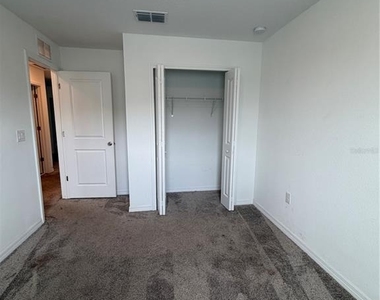598 Bell Prairie Circle - Photo Thumbnail 9