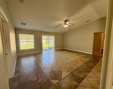 442 Flamingo Court - Photo Thumbnail 2