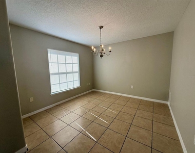 442 Flamingo Court - Photo Thumbnail 4