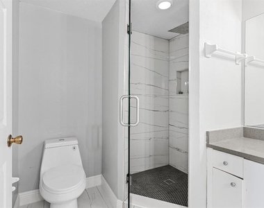 2725 Terra Ceia Bay Boulevard - Photo Thumbnail 14