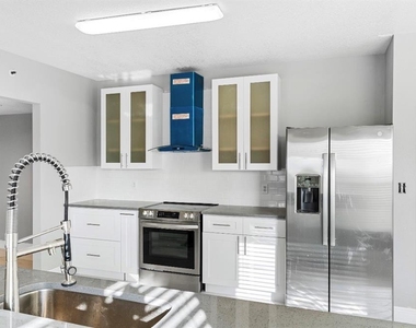 2725 Terra Ceia Bay Boulevard - Photo Thumbnail 6