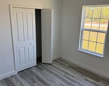 17490 Sw 27th Circle - Photo Thumbnail 6