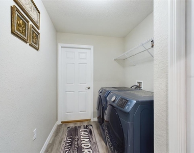10102 Sw 188th Circle - Photo Thumbnail 11