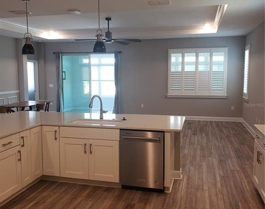 9013 Sw 79th Lane - Photo Thumbnail 6