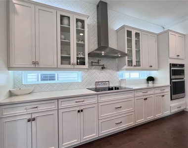 7002 Arnoldson Street - Photo Thumbnail 18