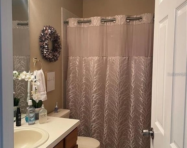 3537 Moss Pointe Place - Photo Thumbnail 17