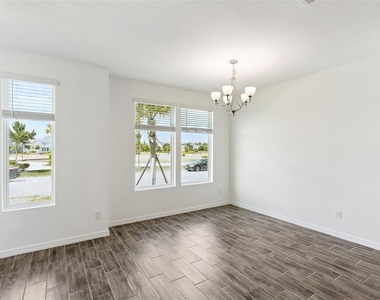 6479 Trailblaze Bend - Photo Thumbnail 4