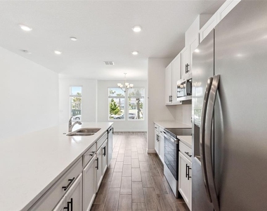 6479 Trailblaze Bend - Photo Thumbnail 5