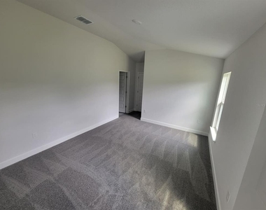 2170 Nw 23rd Loop - Photo Thumbnail 8