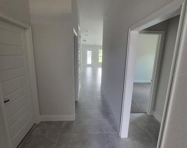 2170 Nw 23rd Loop - Photo Thumbnail 4