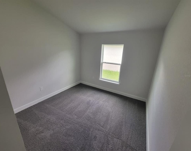 2170 Nw 23rd Loop - Photo Thumbnail 11