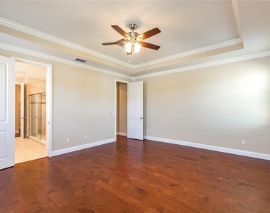 8278 Procida Isle Lane - Photo Thumbnail 50