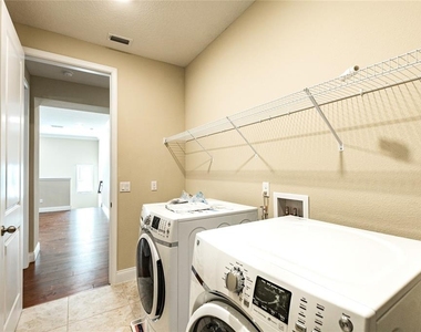 8278 Procida Isle Lane - Photo Thumbnail 71