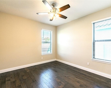 8278 Procida Isle Lane - Photo Thumbnail 12