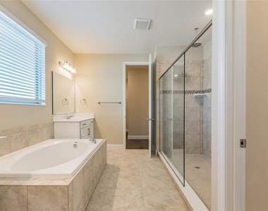 8278 Procida Isle Lane - Photo Thumbnail 42