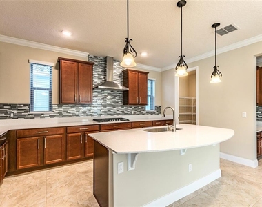 8278 Procida Isle Lane - Photo Thumbnail 27