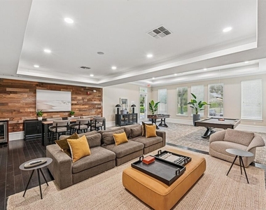 11128 Grande Pines Circle - Photo Thumbnail 4