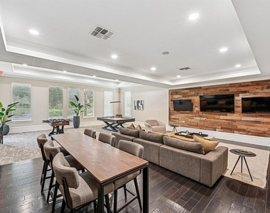 11128 Grande Pines Circle - Photo Thumbnail 3