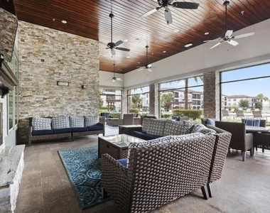11128 Grande Pines Circle - Photo Thumbnail 10