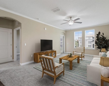 11128 Grande Pines Circle - Photo Thumbnail 19